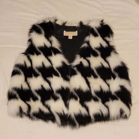 ❣️HP❣️Michael Kors adorable faux fur bl & wh vest jacket size: M ( NWOT ) - Picture 3 of 5